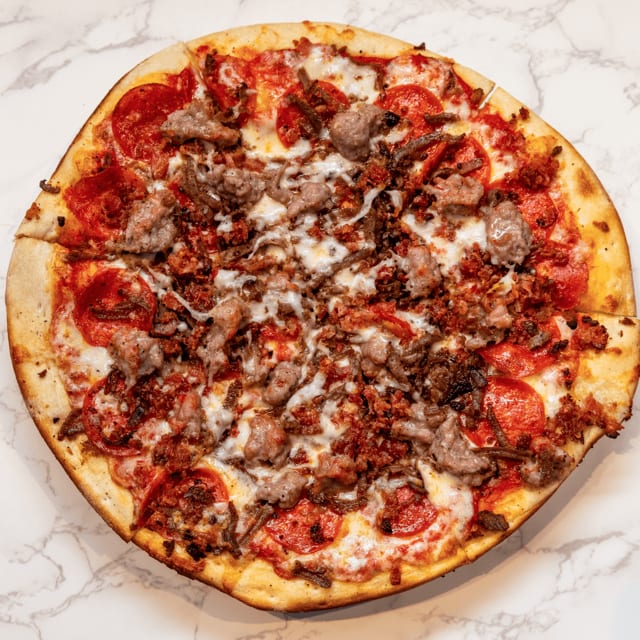 Small Maximus Special Pizza.